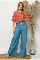 woman trouser