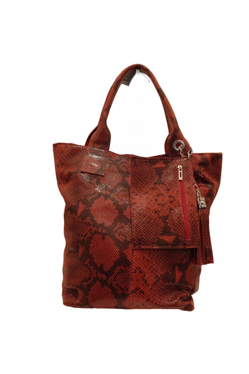 woman bag red