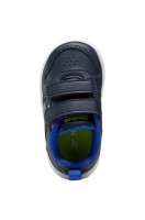 kid's shoes