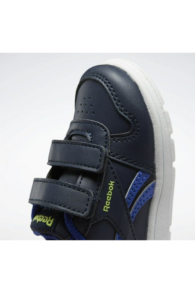 kid's shoes