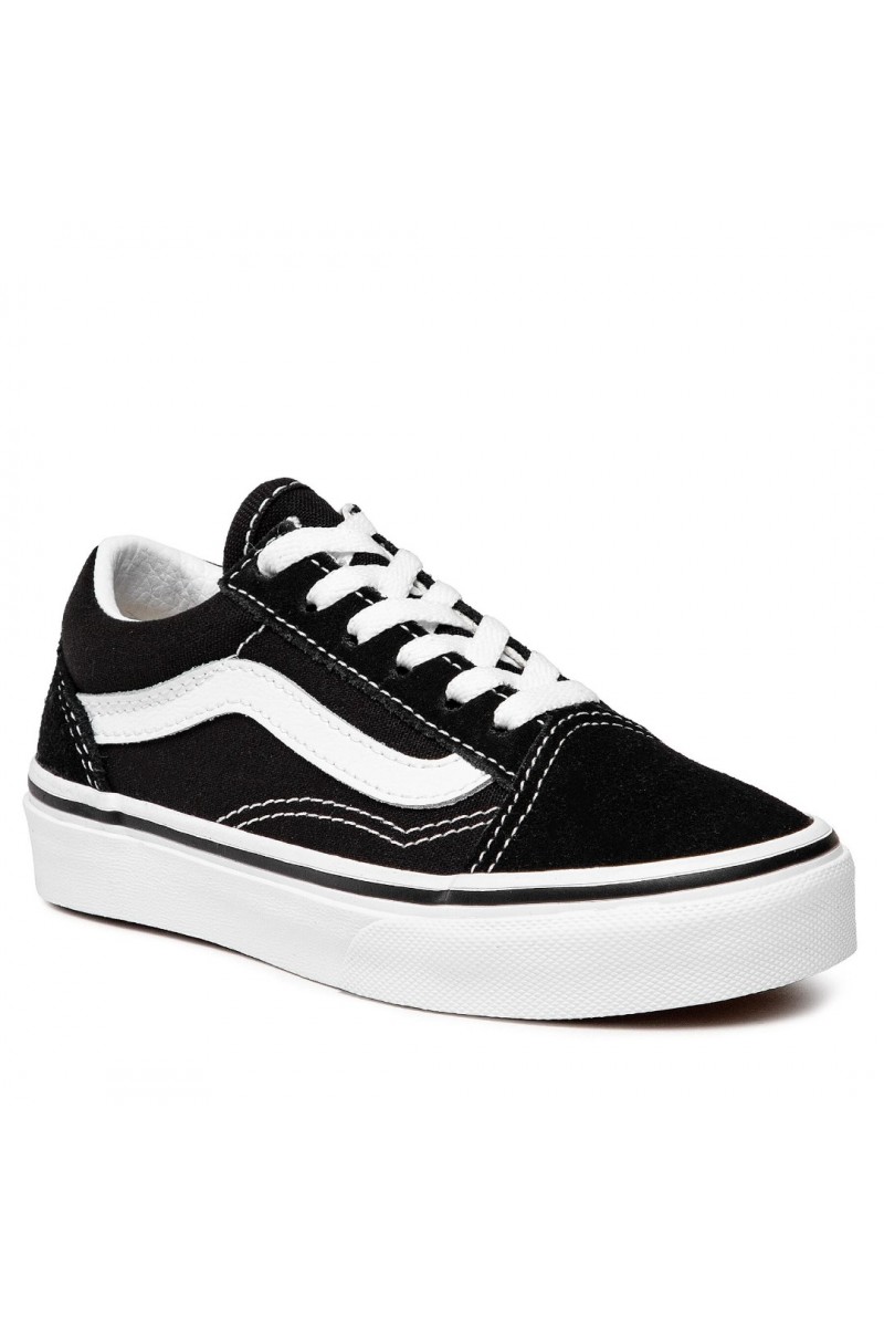 kid's shoes