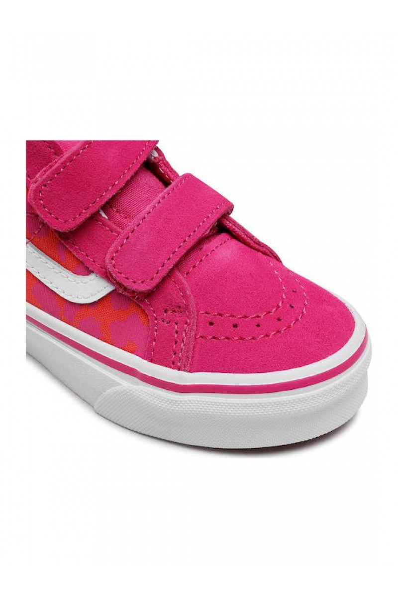kid's shoes